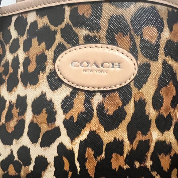 Beautiful Large Coach Brown and Black Cheetah Print Tote - Picture 3 of 13